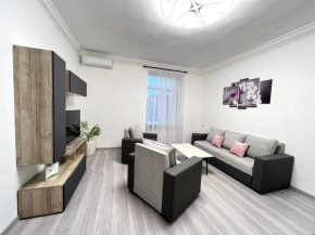 Luxe Apartment Komitas
